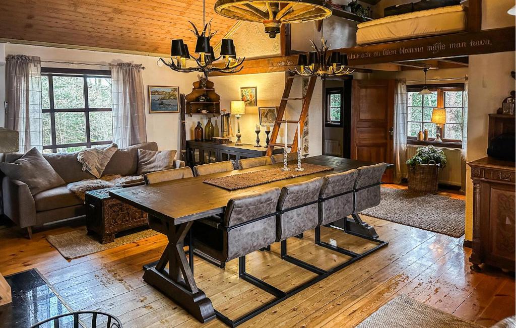 Cozy Home In Fjrs With House Sea View photo 3