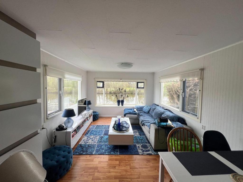 Experience what peace is like in this chalet photo 1