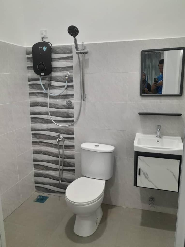 Ocean Cottage 2, Radiant Teluk Sari photo 3