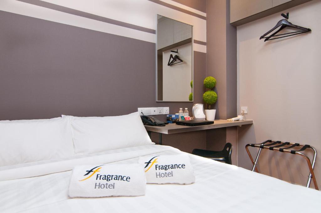 Двухместный (Standard Room with free WIFI (No Window)), Fragrance Hotel - Kovan