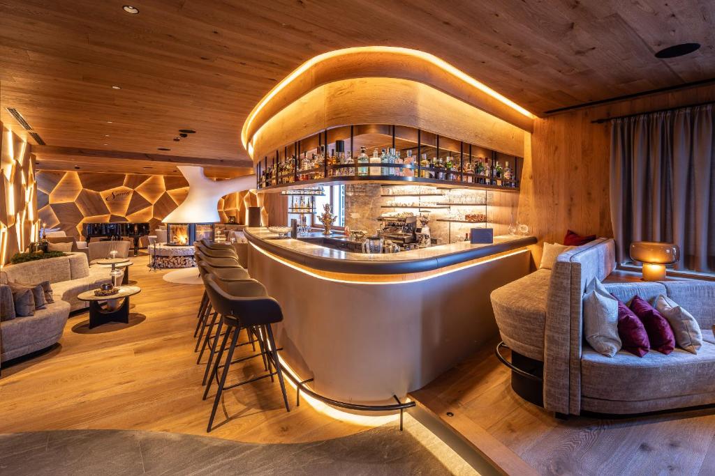 Savoy Dolomites Luxury & Spa Hotel photo 1