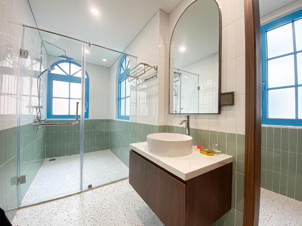 Biệt thự Sun Feria BÃI CHÁY 6PN 5WC - 2' walk to beach