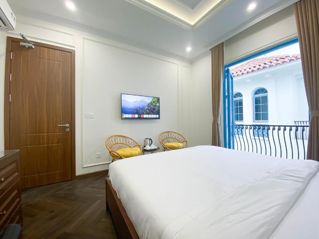 Biệt thự Sun Feria BÃI CHÁY 6PN 5WC - 2' walk to beach