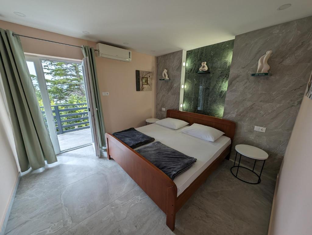 Apartments Klenovica Jadranka Čačić photo 4
