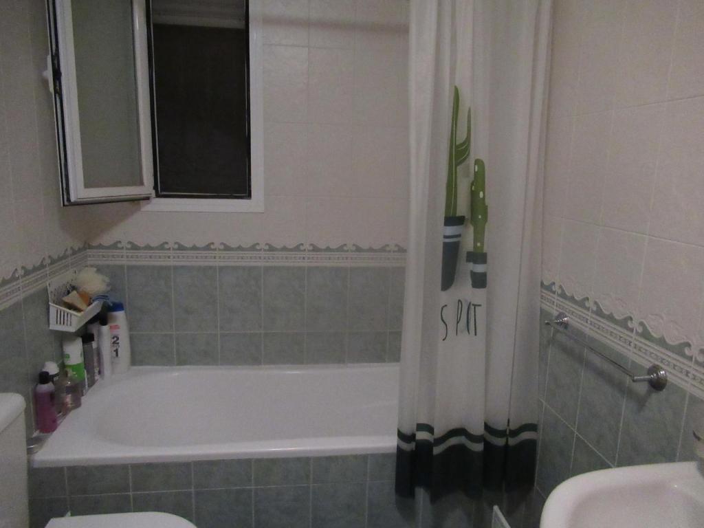 lovely double room with private bathroom photo 1