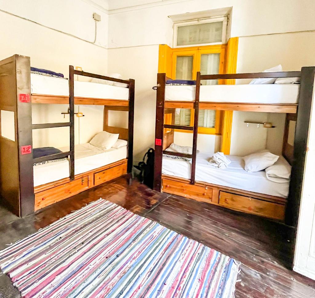 Ithaka Mansheya Hostel Alexandria - Tap to explore photos