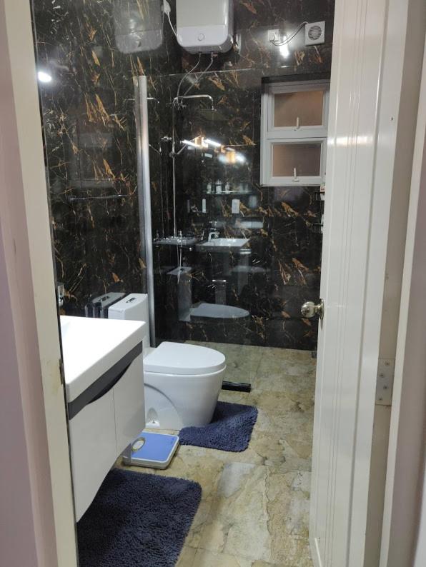 Luxury Beach Condo Dehiwala Mt Lavinia photo 3