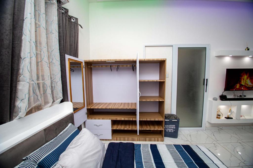 One Bedroom Apartment in City Center - Takoradi photo 3