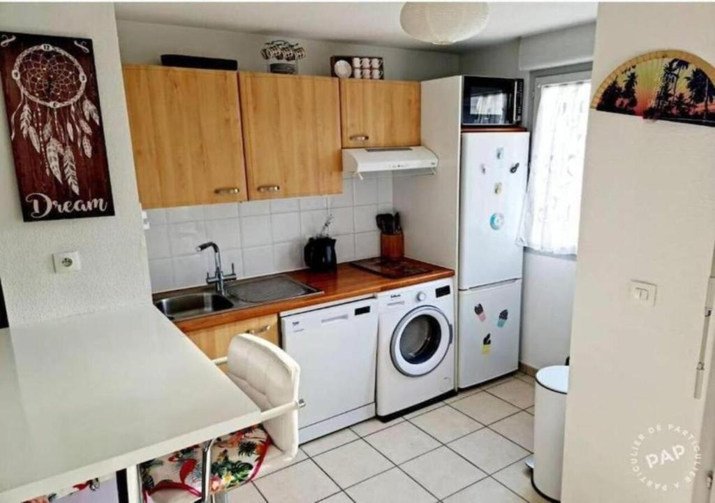 Appartement cosy et lumineux à St Estève avec belle vue photo 3
