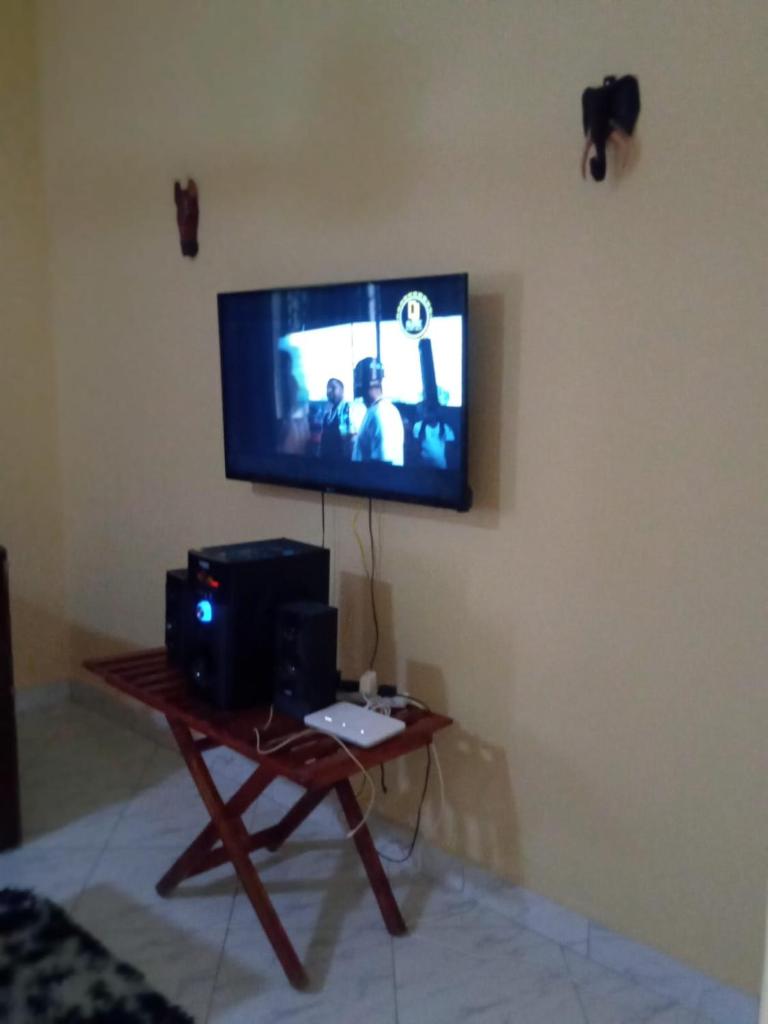 Jay Apartment