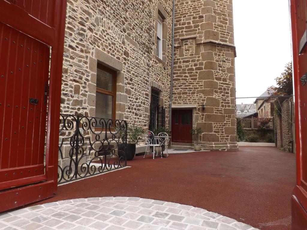 GITE LARIBOISIERE PLAIN-PIED en REZ DE CHAUSSEE