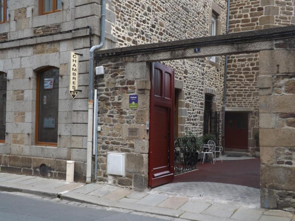 GITE LARIBOISIERE PLAIN-PIED en REZ DE CHAUSSEE photo 1