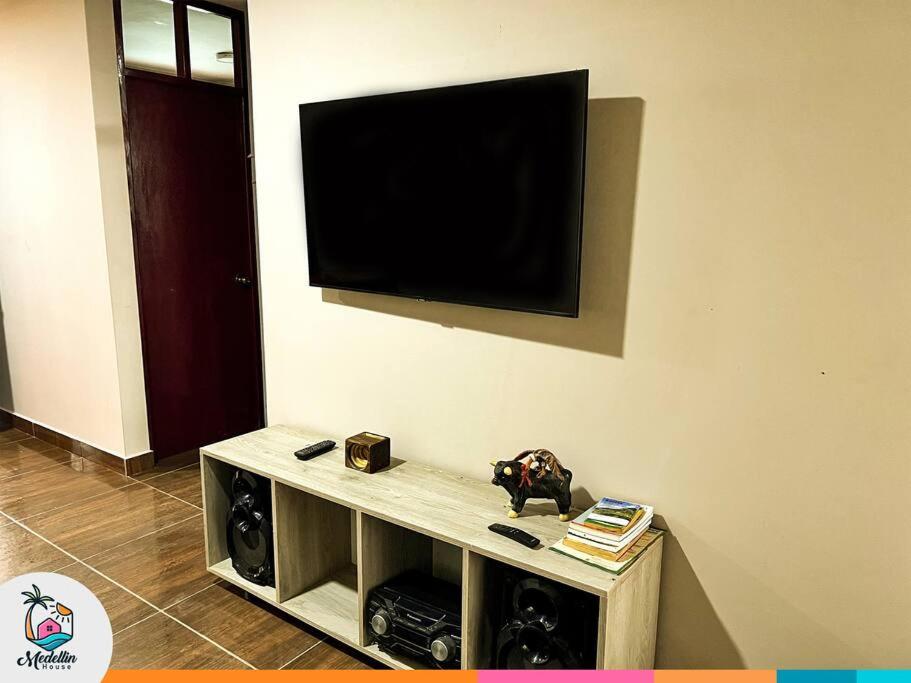 Acogedor Suite en Moyobamba - Medellín House II photo 1