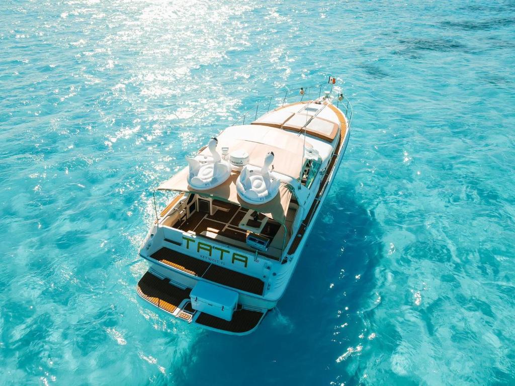Ocean Blue photo 2
