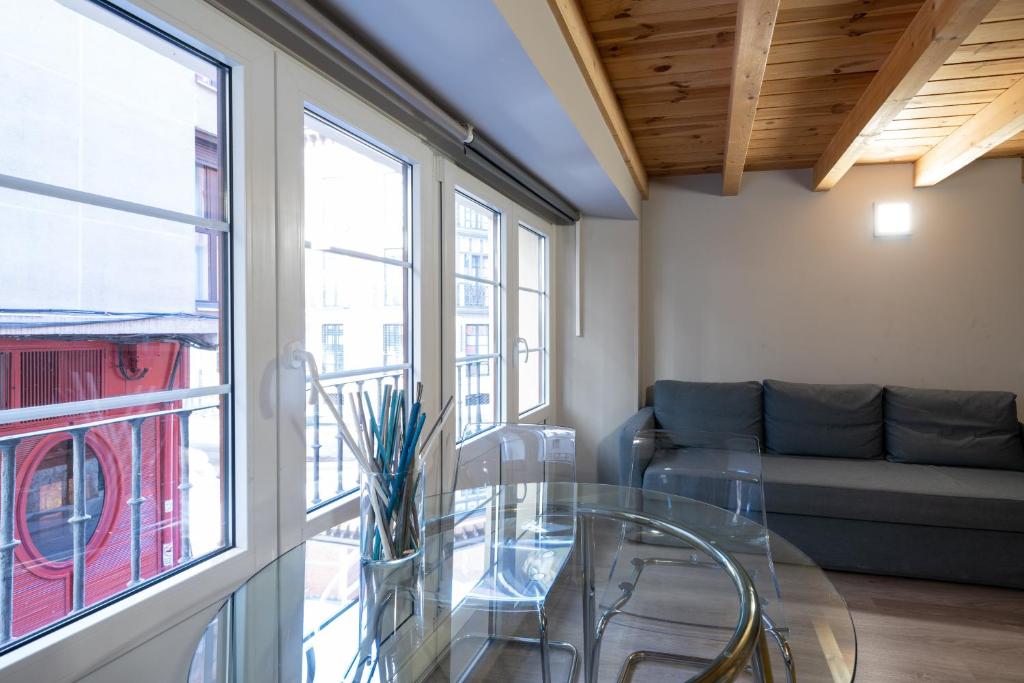 Apartamentos GO - Leopoldo Cano Center photo 2