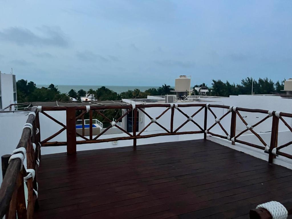 Chicxulub Puerto Beach Penthouse photo 1