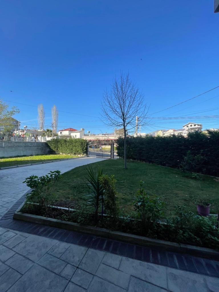 Villa VSV :Second Flat + Parking photo 1