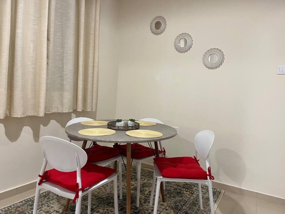 Elena s apartment photo 2