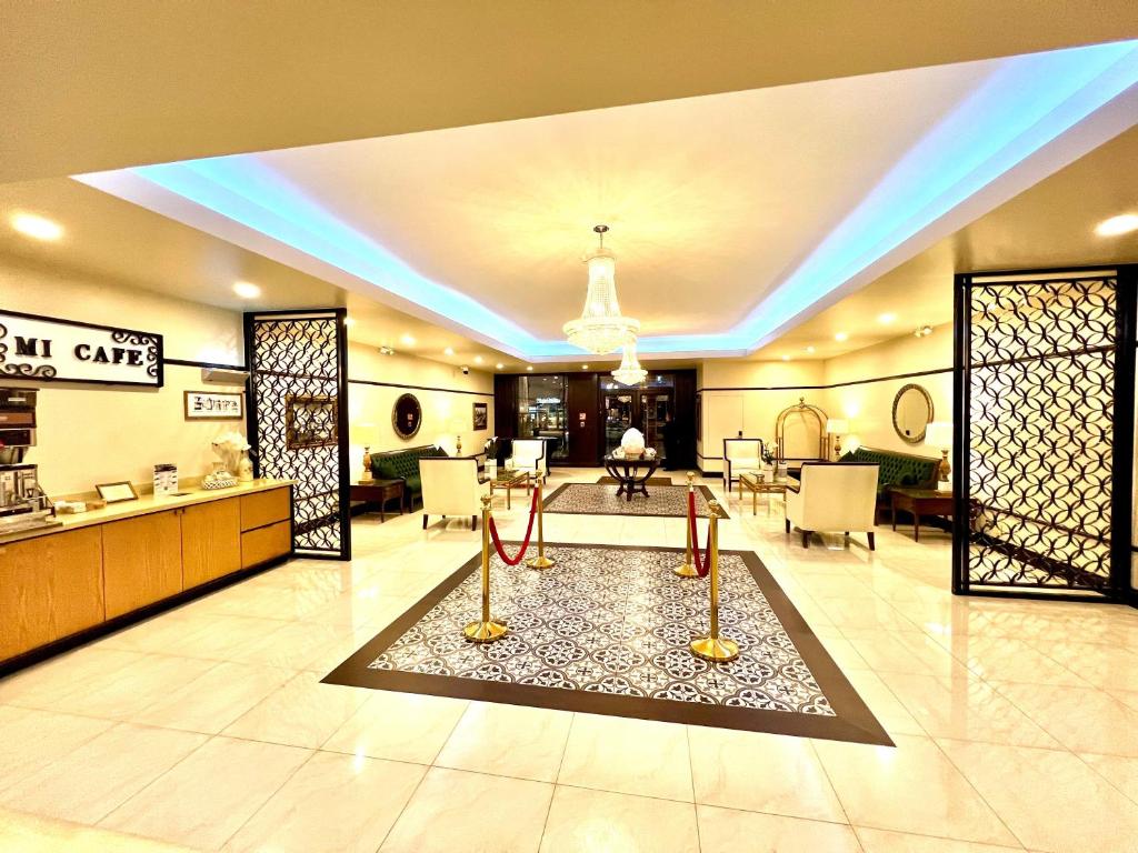Hotel Caesars photo 1