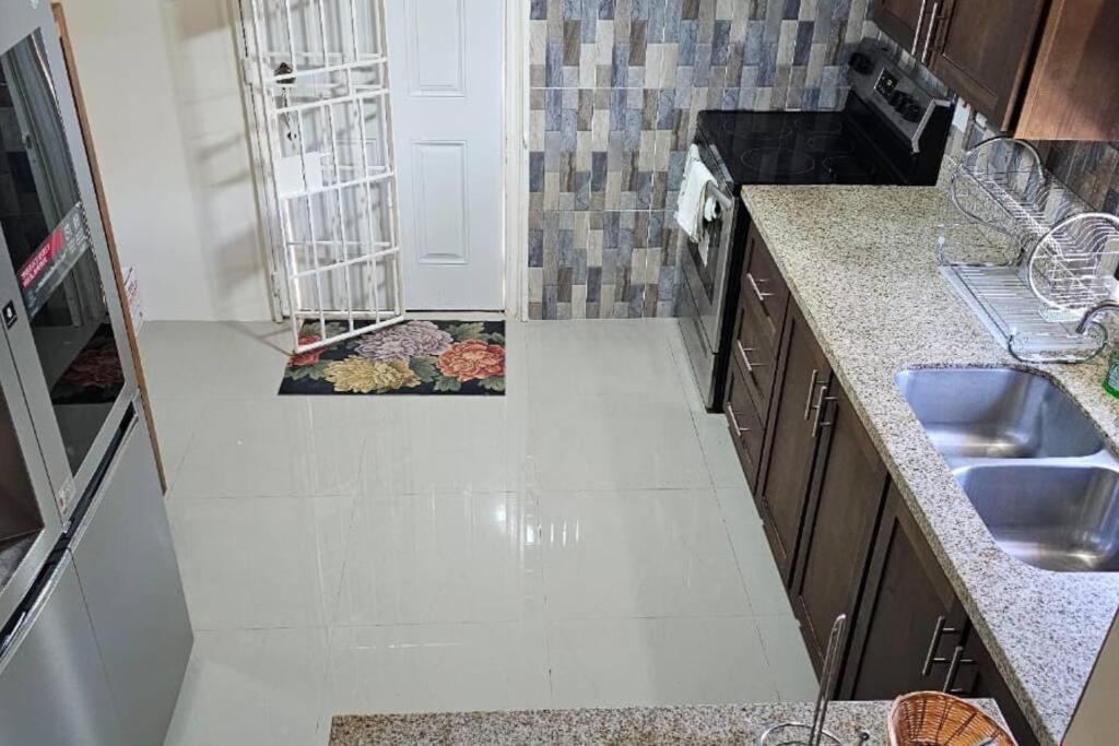 Your ideal home away from home. photo 2