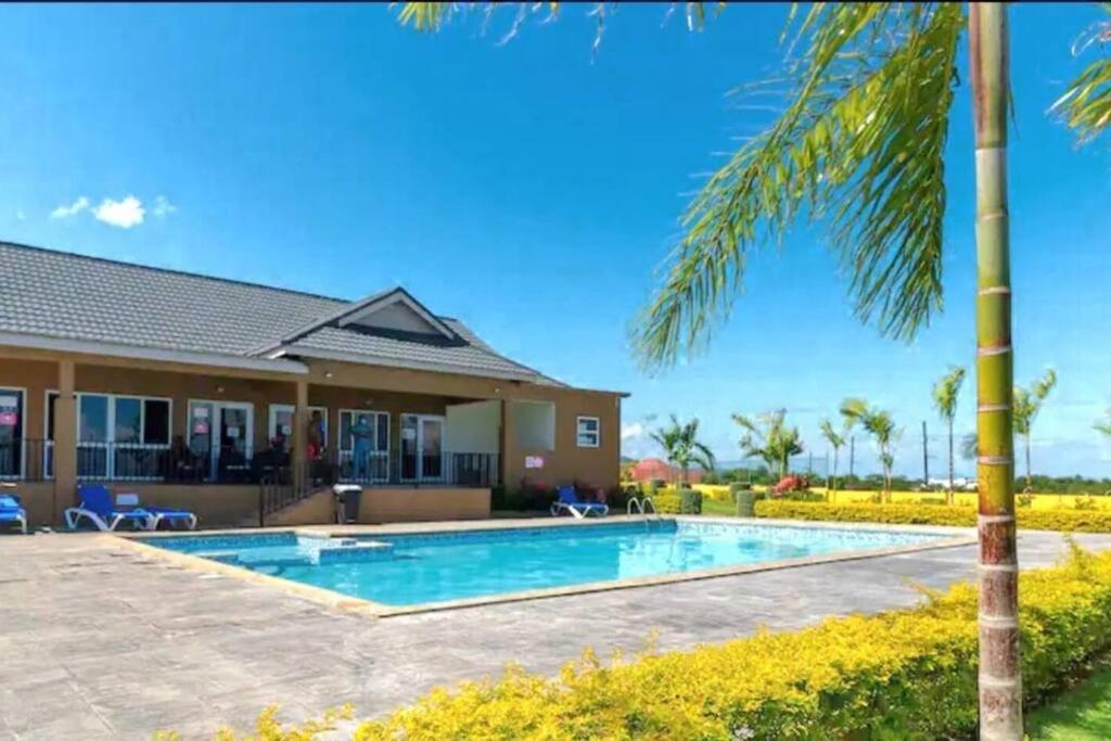 Your ideal home away from home. photo 4