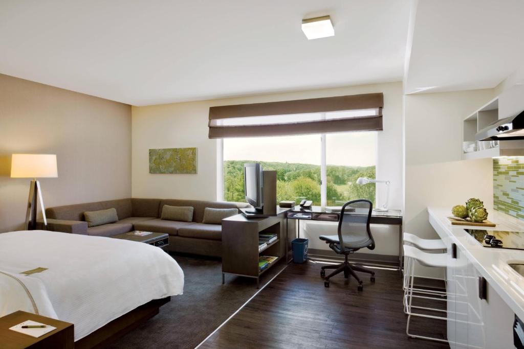 Element Lexington image