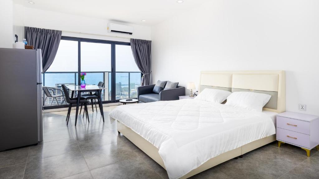 AIR APARTMENTS Residence - Sihanoukville - 400m to boat pier photo 3