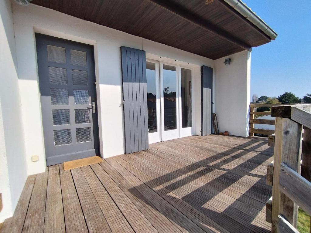 Maison Le Grand-Village-Plage, 5 pièces, 8 personnes - FR-1-778-22 photo 1