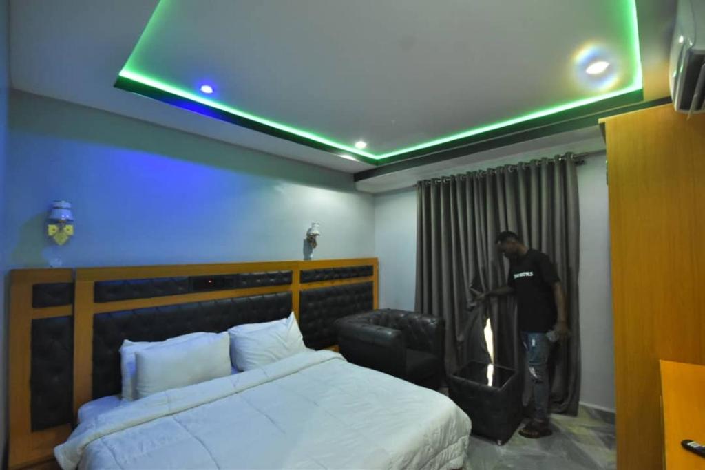 La Vista Imperial Hotel photo 3