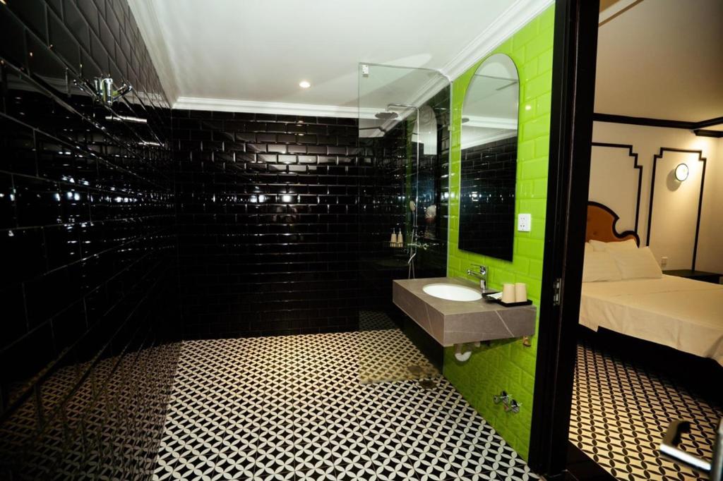 Villas Indochine 10 ngủ trung tâm Bãi Cháy