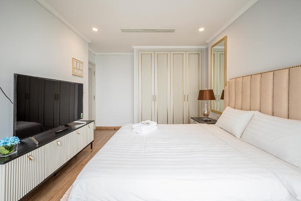 DAISY APARTMENT 2&3 BEDROOMS - Vinhomes Serviced Apartment Luxhome