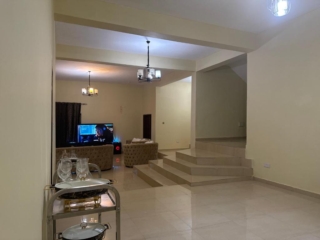 Prestigious Elegant Duplex - Abasscee photo 4