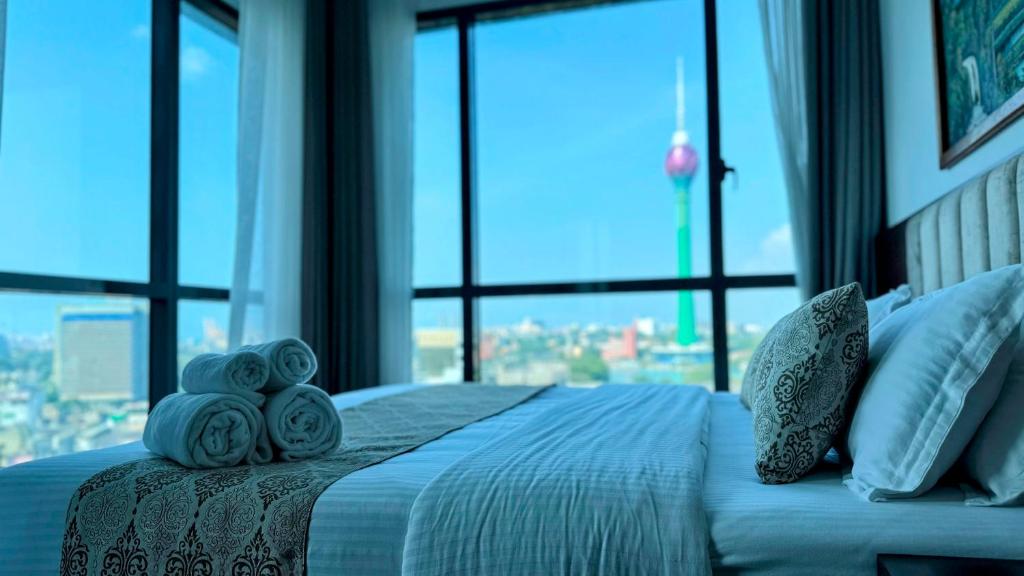 Cosy home in heart of Colombo at Capitol Twinpeaks. photo 3