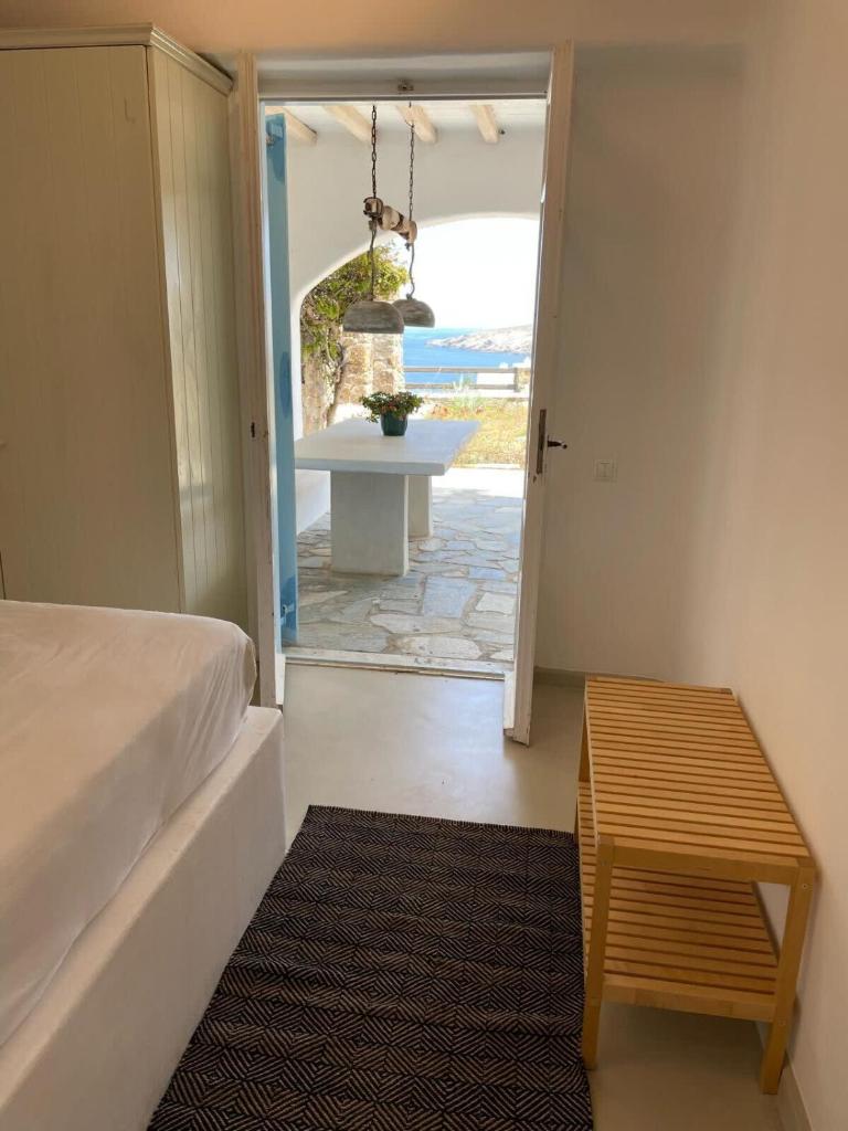 Mykonian 4 Bd Ocean Dream House in Agios Sostis photo 3