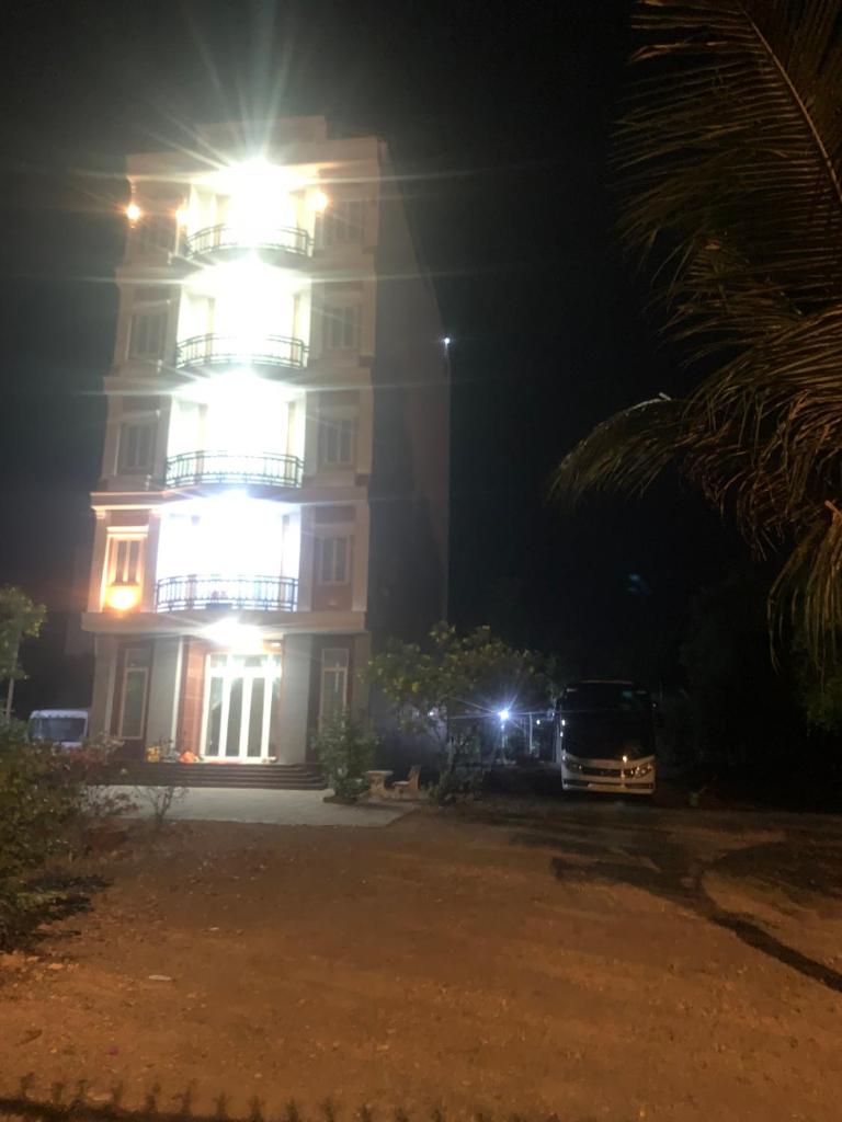 Hà Hùng Panorama Hotel (Cơ sở 2 - Cho thuê nhà nguyên căn cách chợ đêm 300m) photo 1