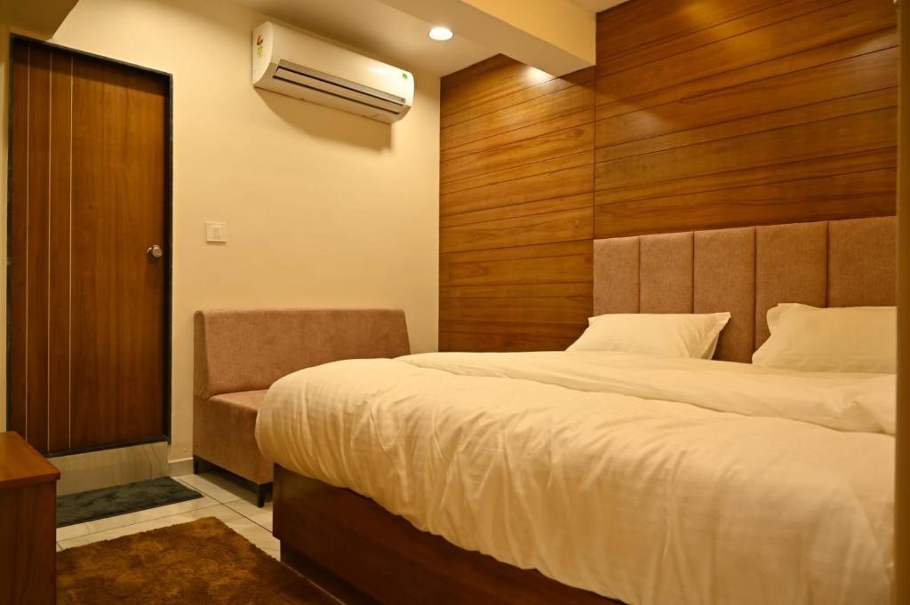 HOTEL NAMAN INN photo 4