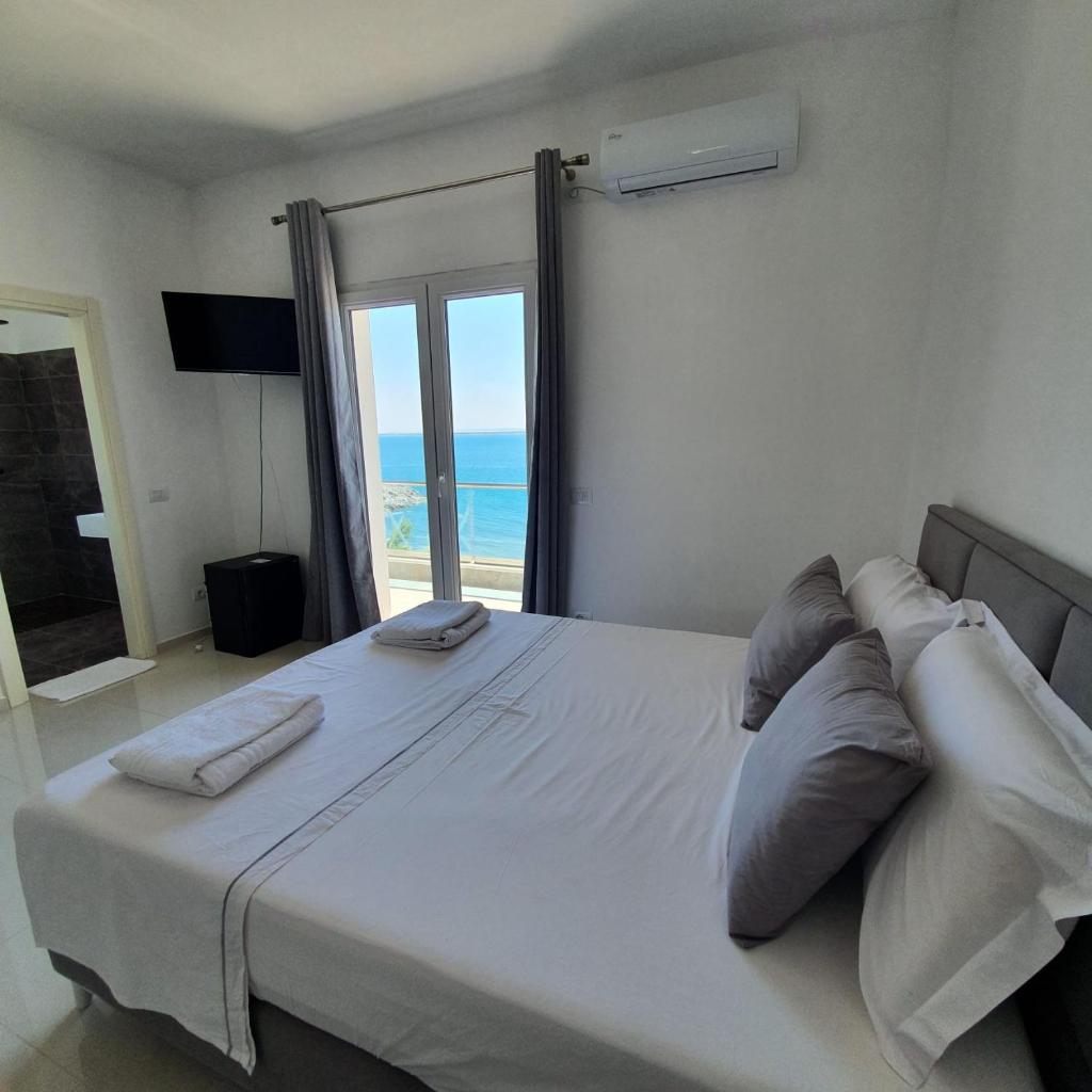 Hotel33 photo 3