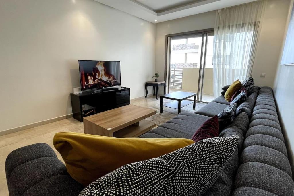 Appartement de prestige à coté de l'aéroport m5
