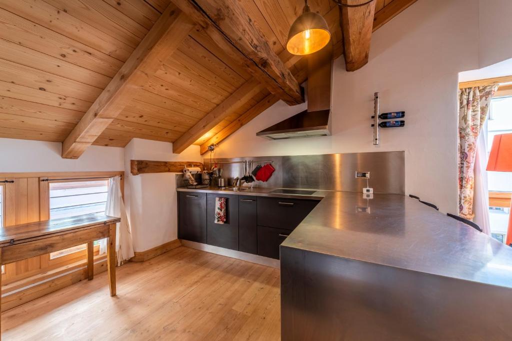 Chesa Chascharia Attic - Samedan photo 2