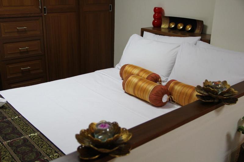 Двухместный (Двухместный номер Делюкс с 1 кроватью), B.S. Court Hotel Sathorn