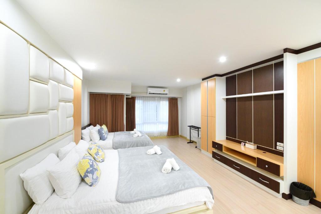Calla House Hatyai for 18pax in Prime location 6 mins drive to Lee Grd