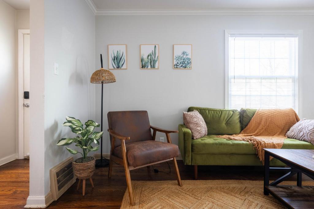 Charming University Heights Home image