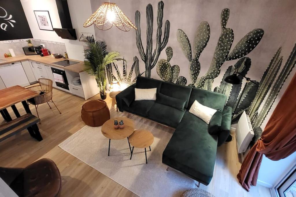 Home Antonin & Maye photo 3