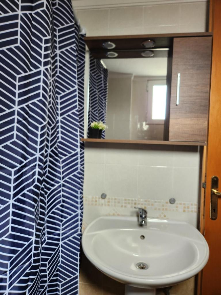 Breeze apartments- Nea plagia (garden) photo 4