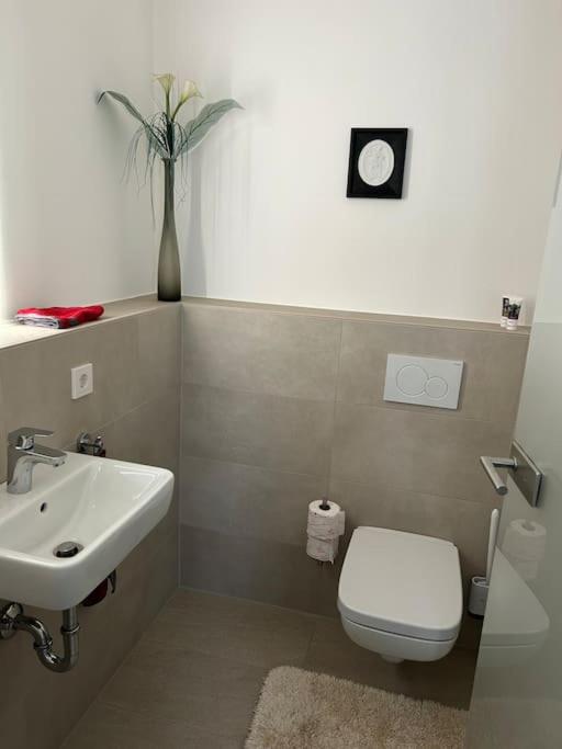 Exklusive Penthouse-Wohnung mit Blick über Marburg photo 2
