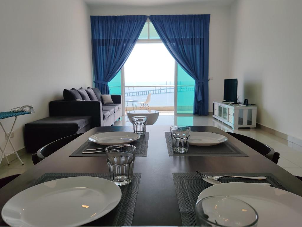 Seaview Vacation Condo 3R3B 8Pax photo 3