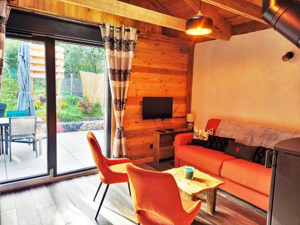 "Le Cabanon cendré" petit chalet cosy au coeur de Gérardmer photo 1