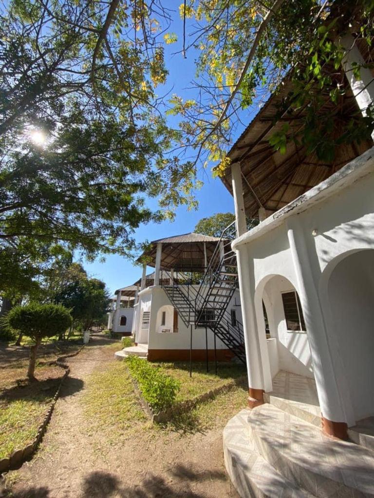 Sita Joyeh Baobab Island Hotel photo 2