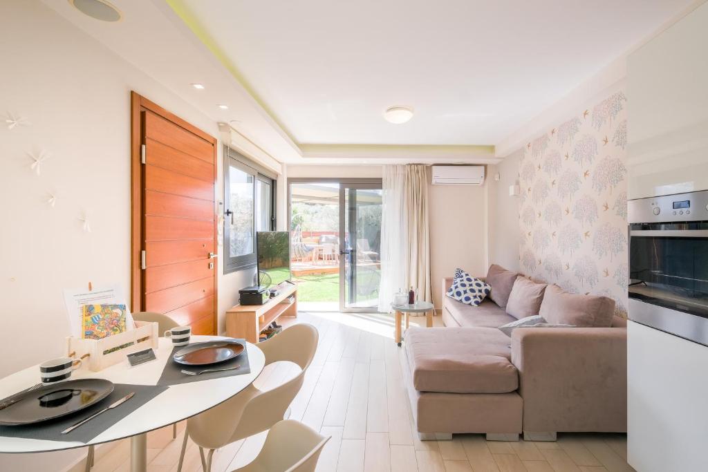 Glaros Casa Verde - Cozy flat with Garden near Beach photo 1