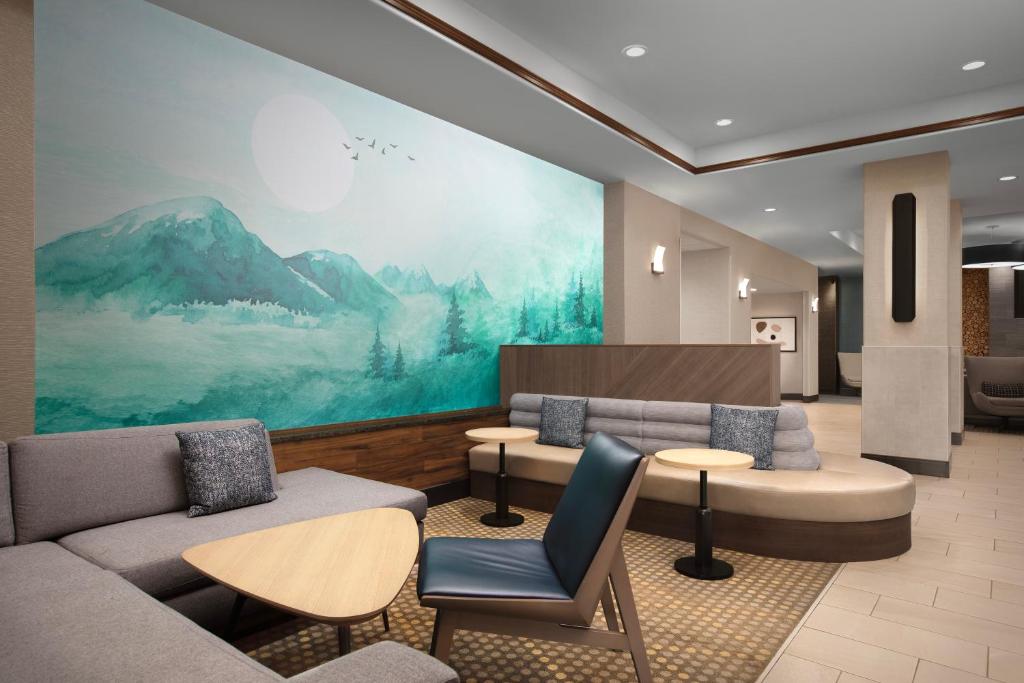 Holiday Inn & Suites Durango Downtown, an IHG Hotel photo 1